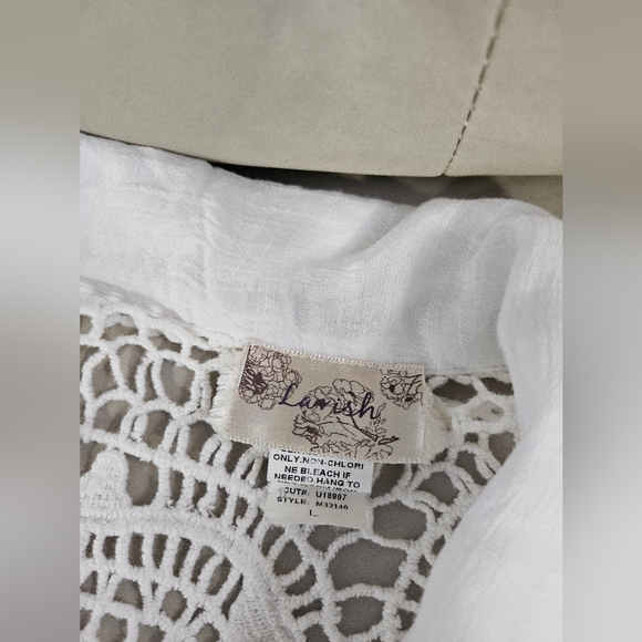 Linen Blouse L Women's Lavish Half sleeve no stains or rips - Picture 3 of 8